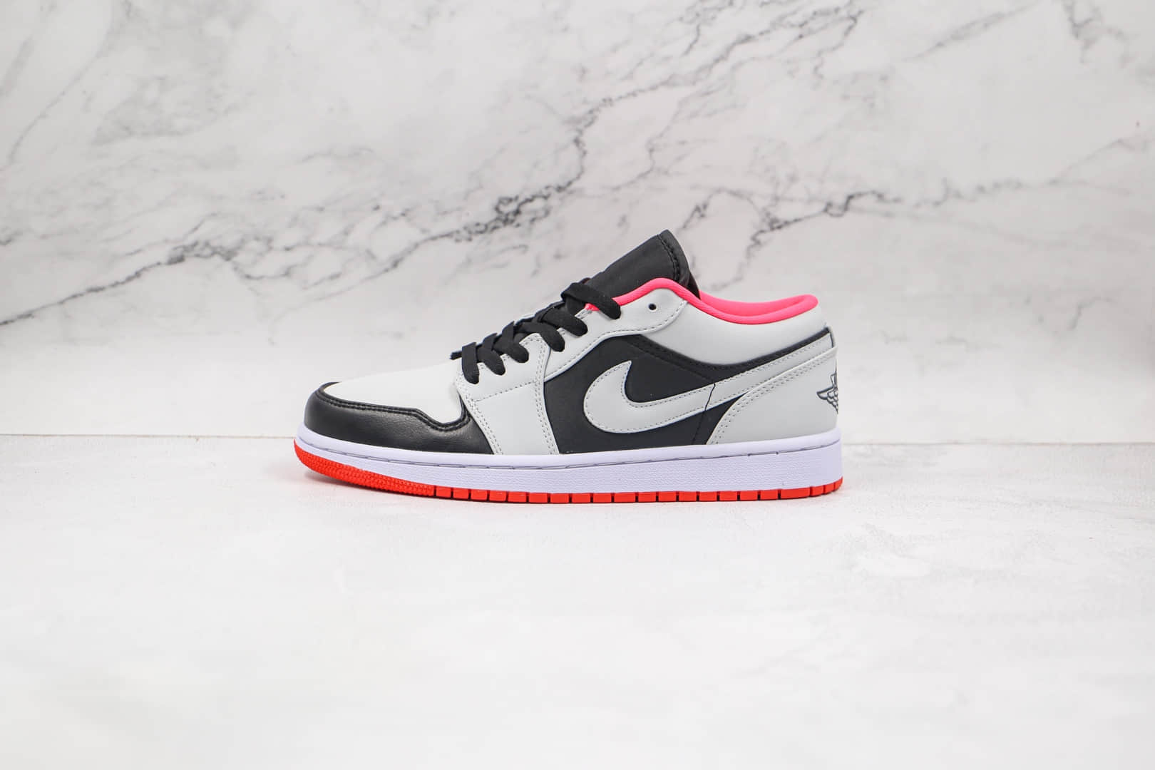 乔丹Air Jordan 1 Low纯原版本低帮AJ1篮球鞋黑灰红色原档案数据开发 货号:553558-022