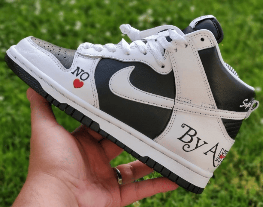 Supreme和Nike又搞新联名!感觉这双SB Dunk有点土...