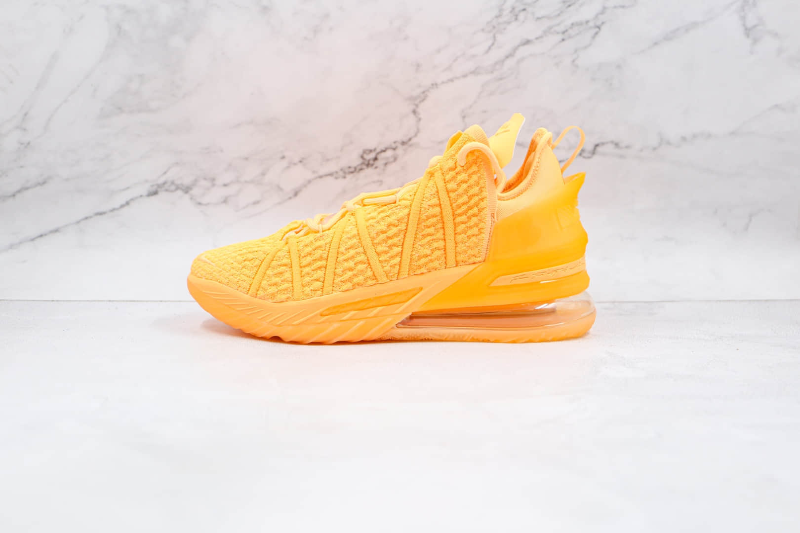 耐克NIKE LeBron 18纯原版本詹姆斯18代蜜瓜橙黄色篮球鞋支持实战 货号:DB7644-801