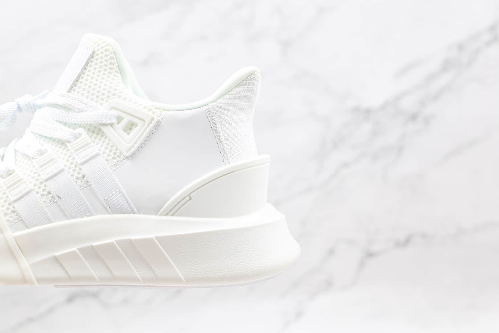 阿迪达斯Adidas EQT BASK ADV纯原版本网面纯白针织EQT支撑者系列慢跑鞋原盒原标 货号：DA9534