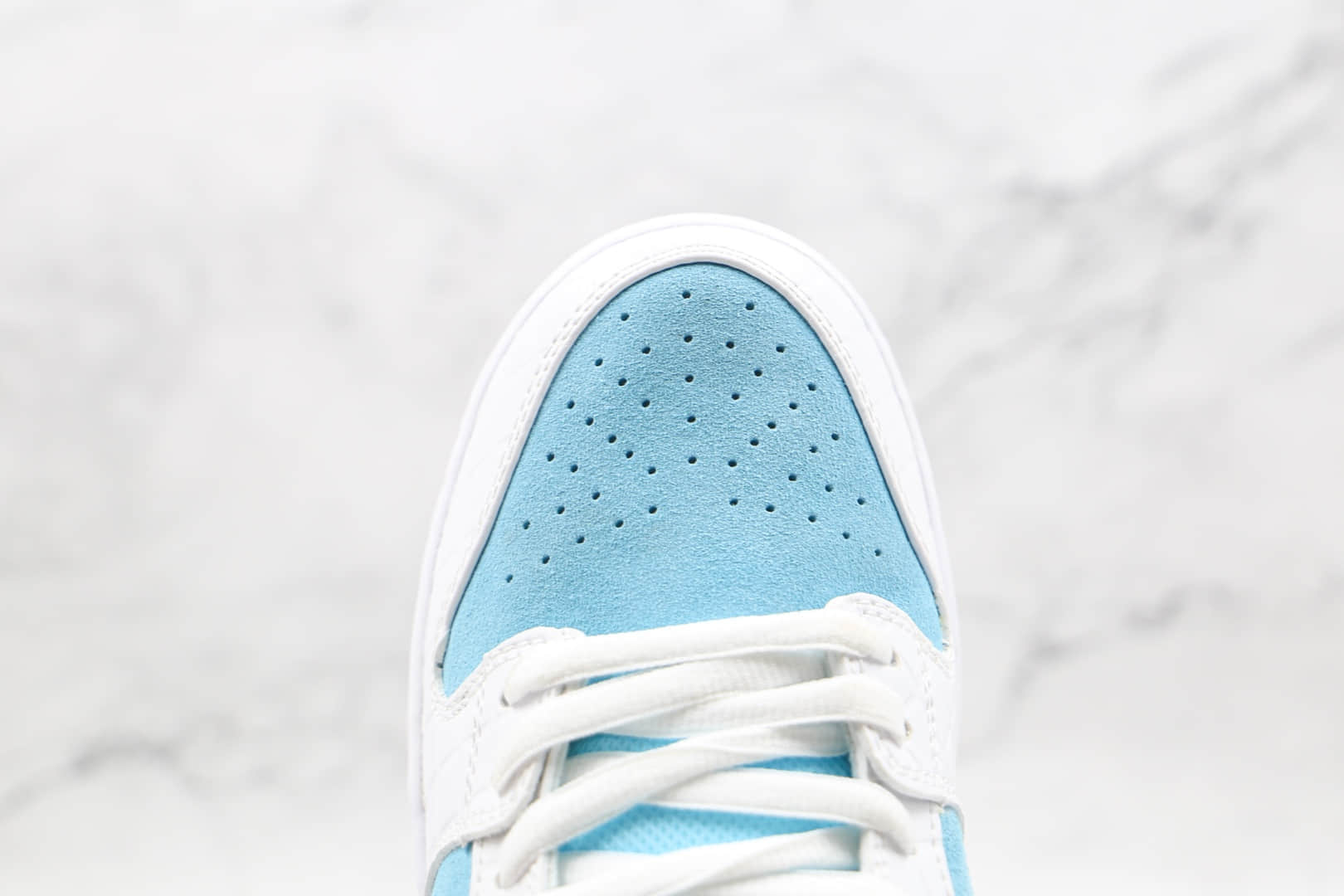 耐克Nike SB Dunk Low Pro QS x FTC联名款纯原版本低帮SB DUNK白蓝色网格板鞋内置气垫 货号：DH7687-400