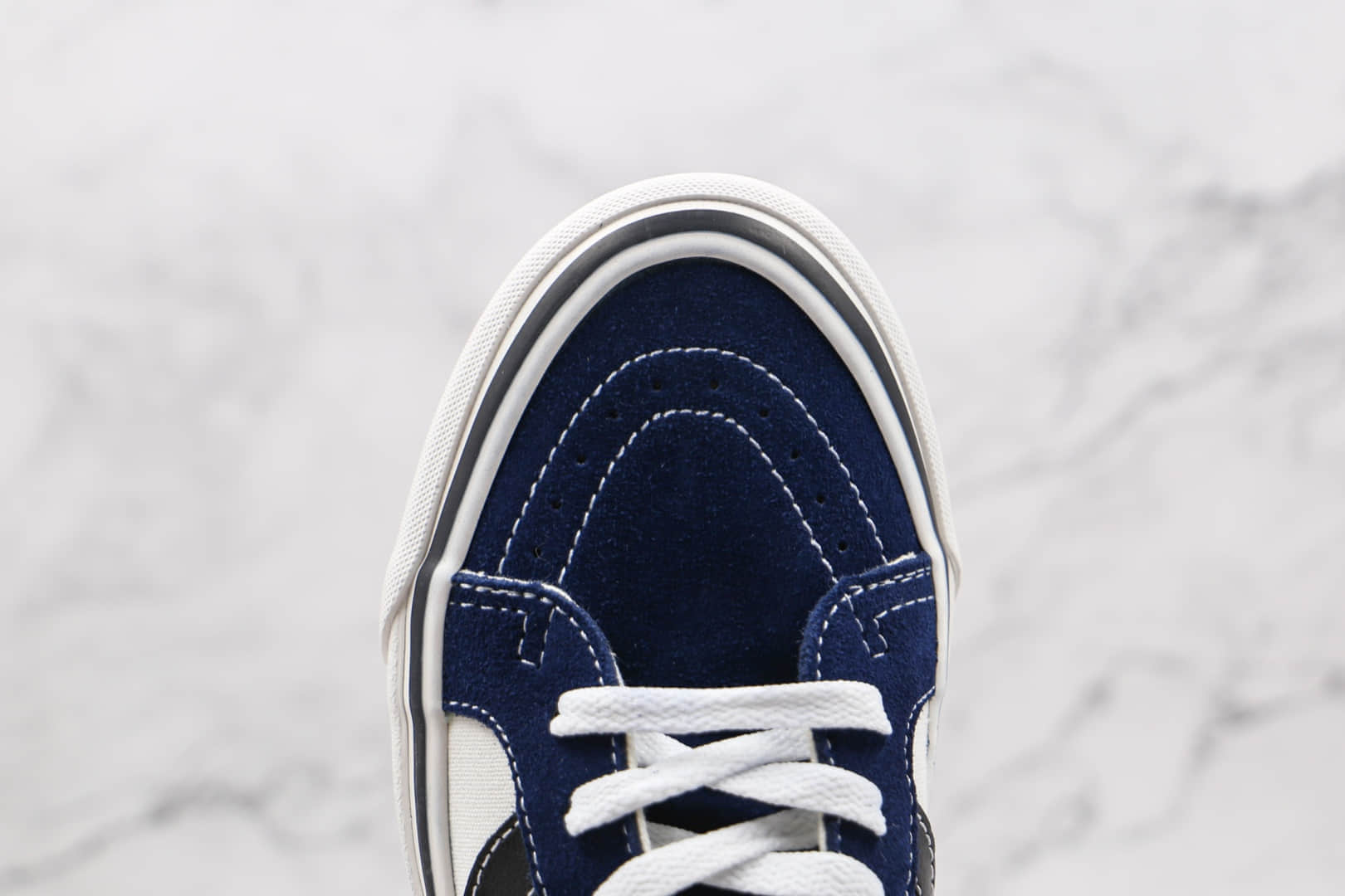 万斯Vans SK8-Hi公司级版本安纳海姆系列拼色高帮硫化板鞋蓝白色工艺硫化一比一 货号:VNOA38GF4UJ