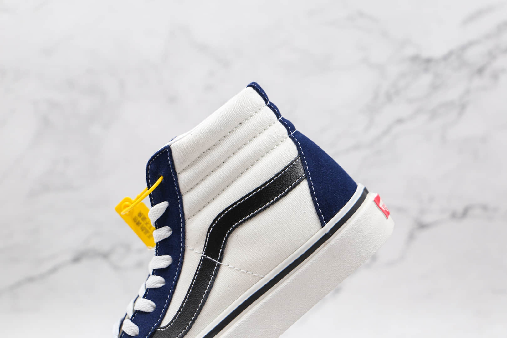 万斯Vans SK8-Hi公司级版本安纳海姆系列拼色高帮硫化板鞋蓝白色工艺硫化一比一 货号:VNOA38GF4UJ