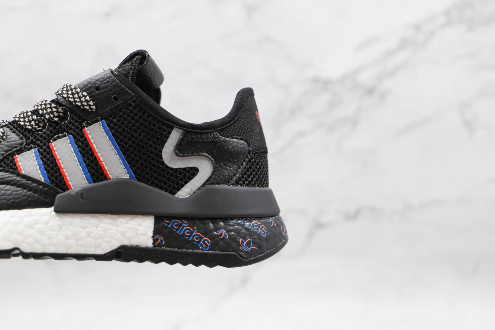 阿迪达斯Adidas Nite Jogger 2021 Boost纯原版本夜行者一代黑色爆米花跑鞋原楦头纸板打造 货号:HO1718