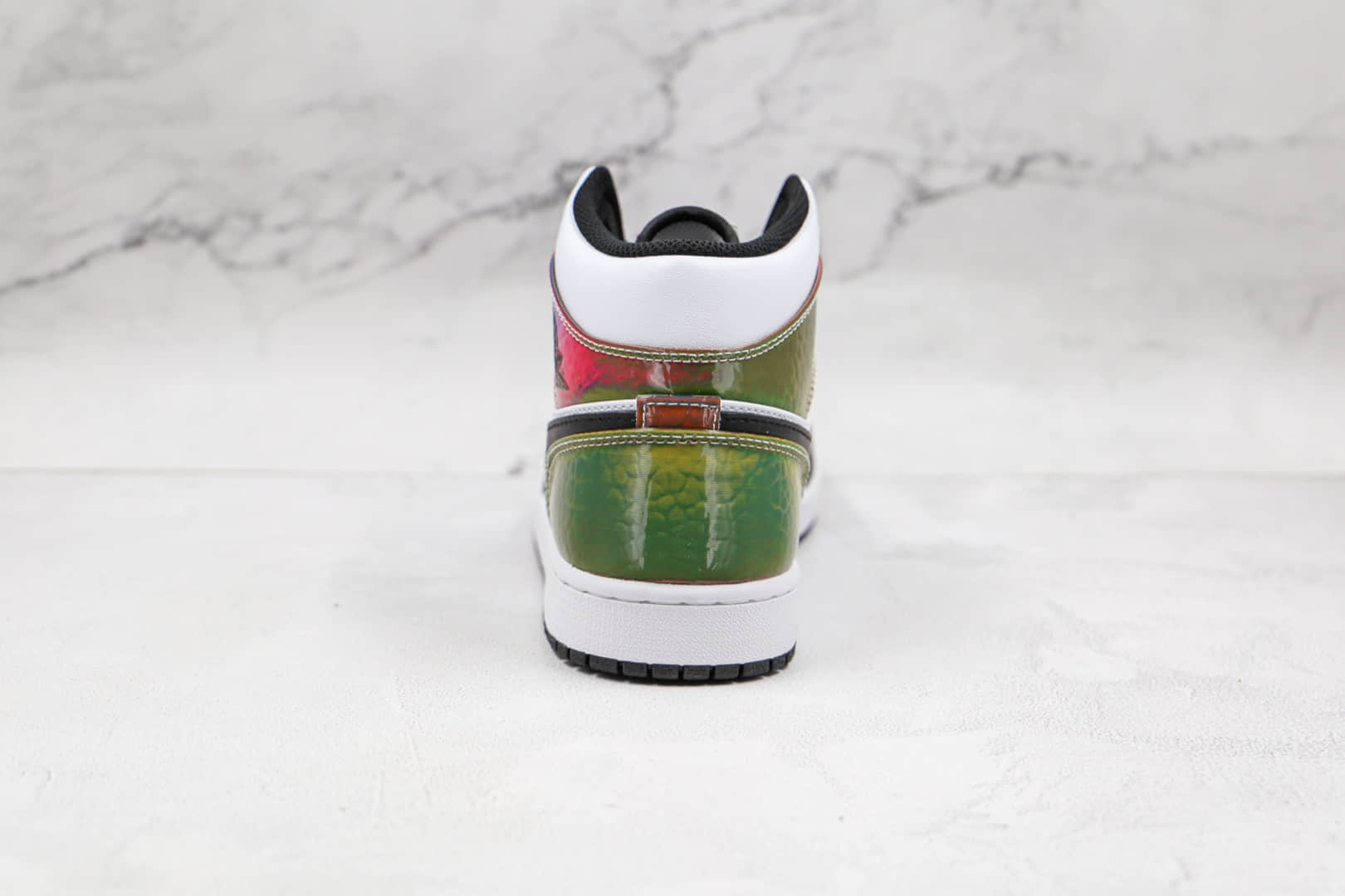 乔丹Air Jordan 1 Mid heat-reactive纯原版本中帮AJ1黑白炫彩热成像镭射炫彩尾板鞋原盒原标 货号:DM7802-100