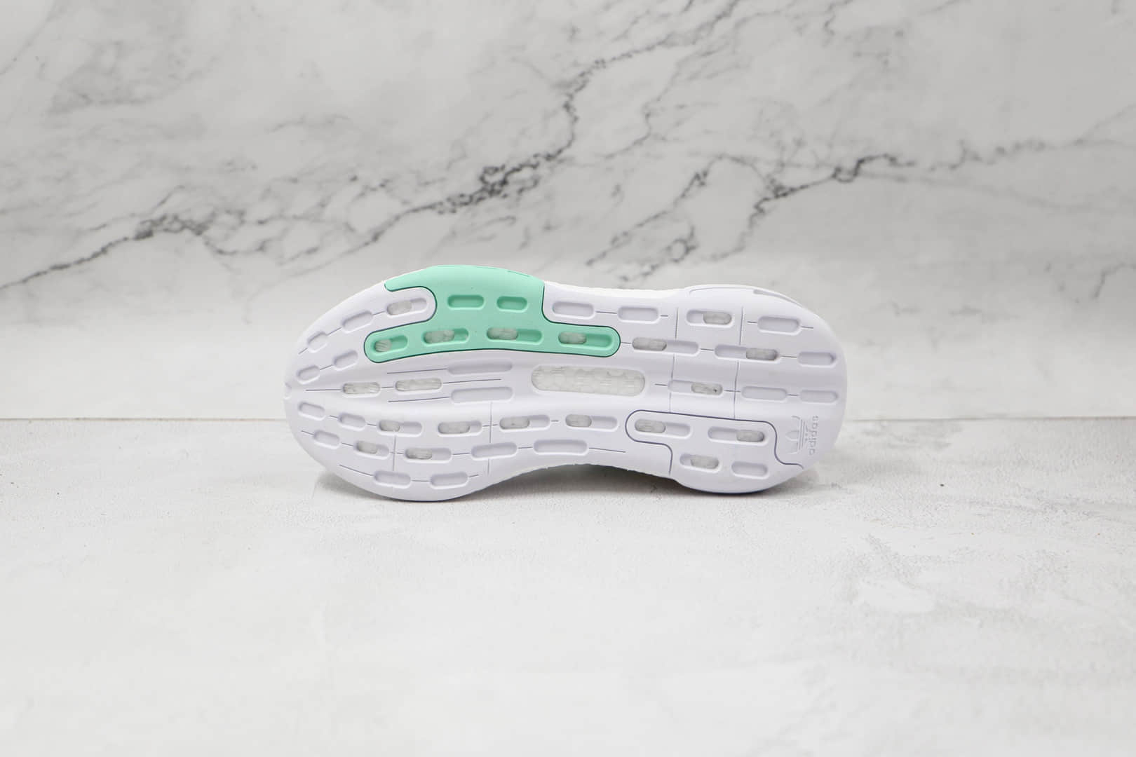 阿迪达斯Adidas Day Jogger 2021 Boost纯原版本夜行者二代网面白绿粉渐变色爆米花跑鞋原盒原标 货号:GW4910