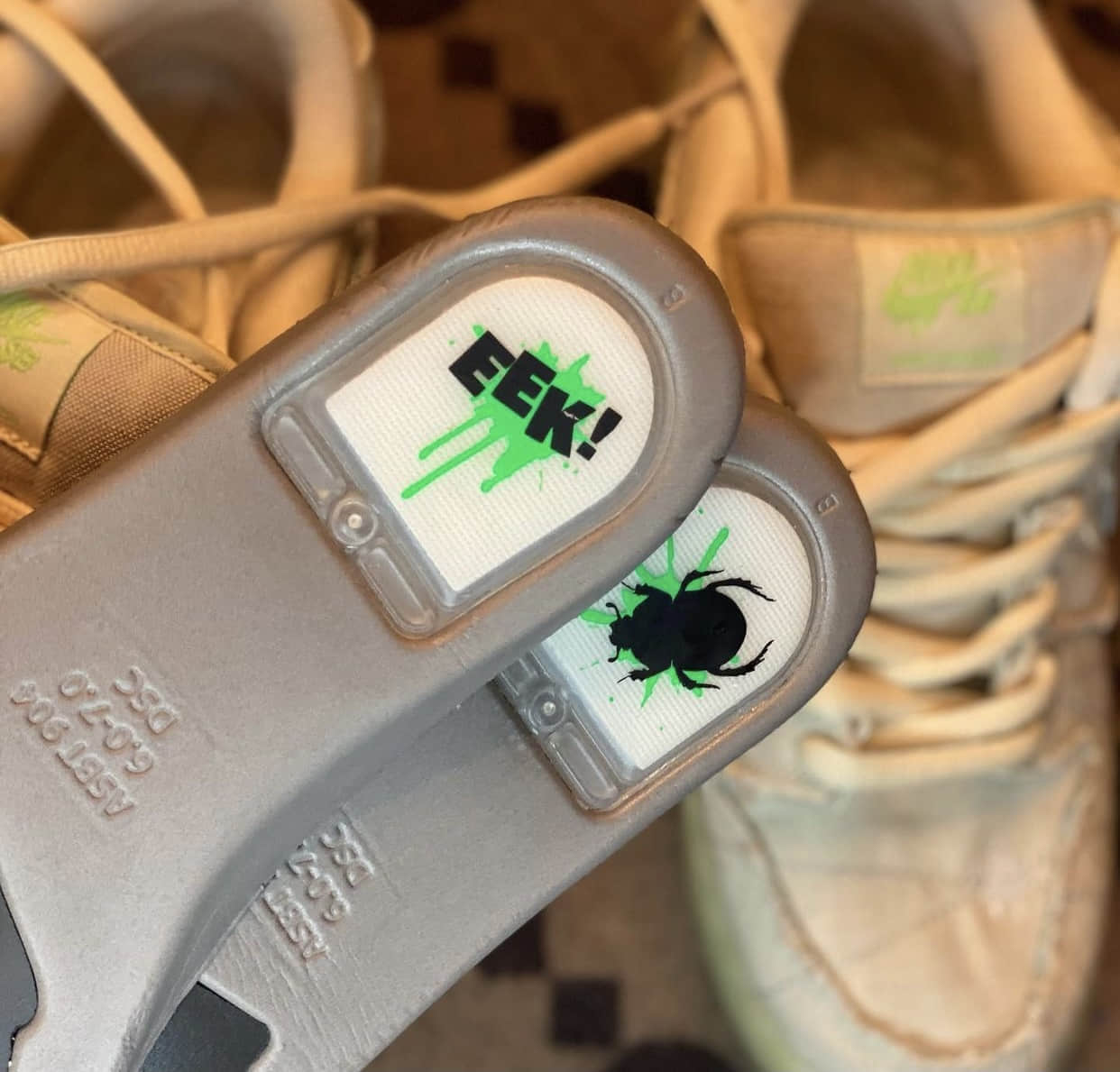 可撕鞋面+夜光设计!全新Nike SB Dunk“木乃伊”十月登场! 货号:DM0774-111