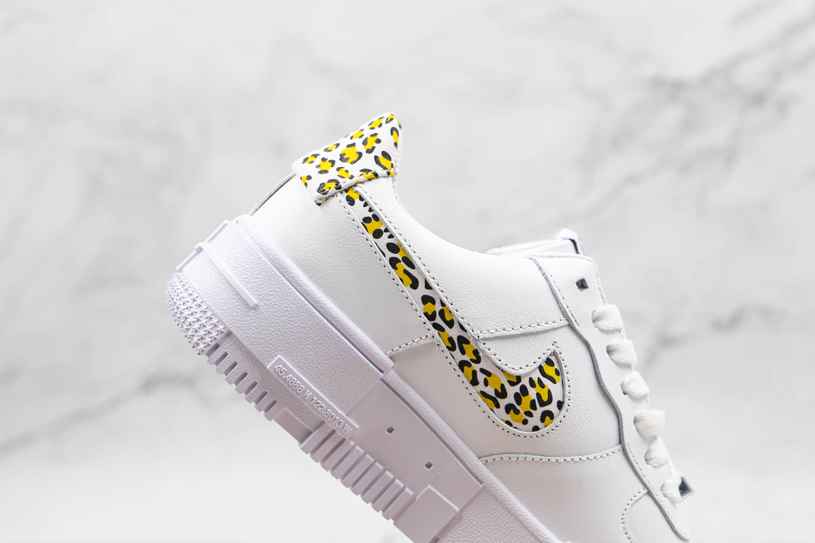 耐克Nike AIR FMRCE 1 PIXEL SE纯原版本低帮空军一号豹纹解构板鞋原楦头纸板打造 货号:DH9632-101