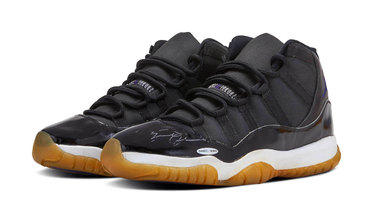苏富比拍卖行惊现乔丹亲签大灌篮 AJ11!这双AJ真的买不起!