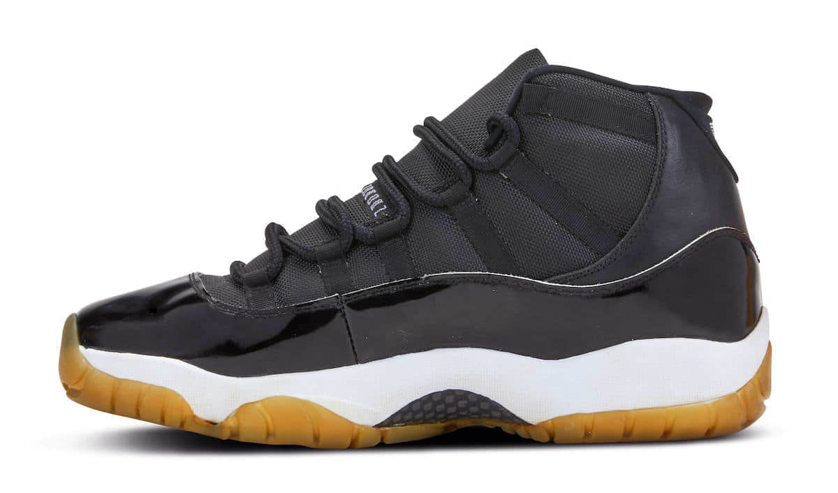 苏富比拍卖行惊现乔丹亲签大灌篮 AJ11!这双AJ真的买不起!