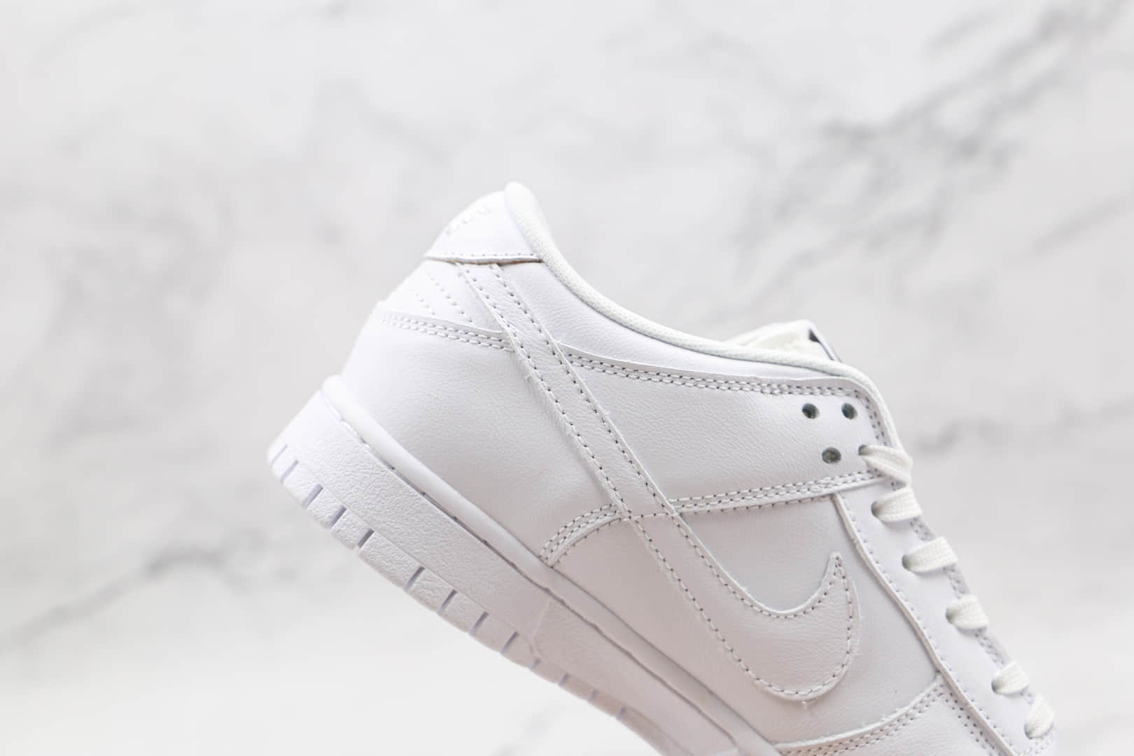 耐克Nike Dunk Low SE纯原版本低帮DUNK纯白板鞋原盒原标原鞋开模 货号:DD1503-109