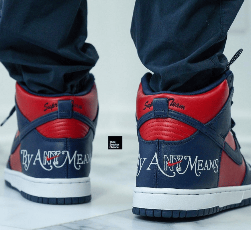 红蓝Supreme x Nike SB Dunk上脚图释出!你会入手吗?