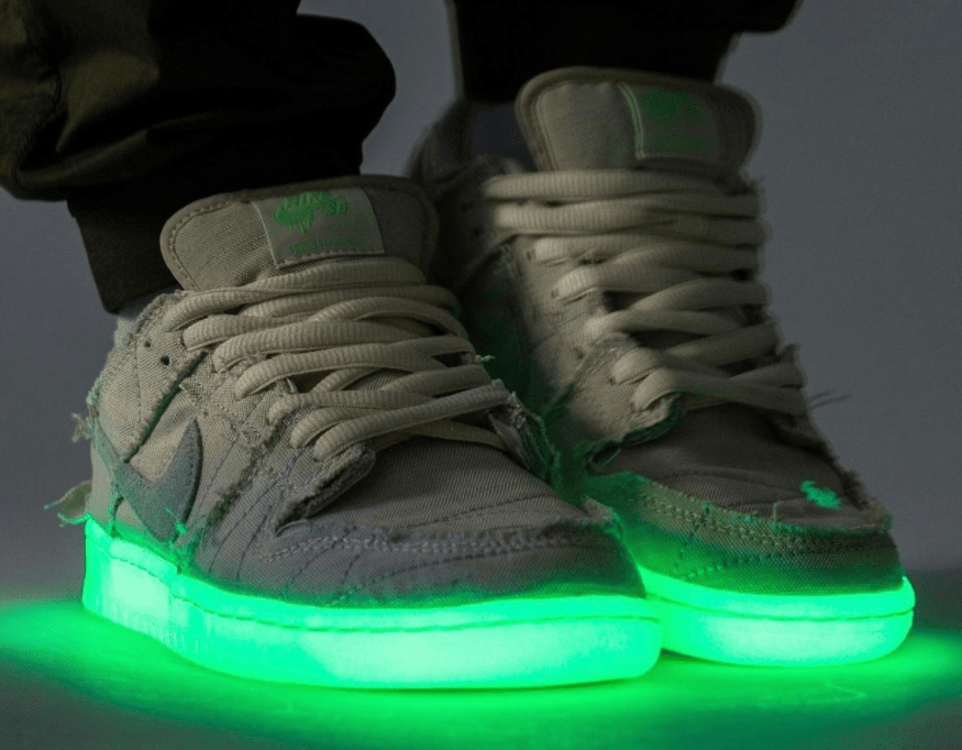 可撕鞋面+夜光设计!全新Nike SB Dunk“木乃伊”十月登场! 货号:DM0774-111