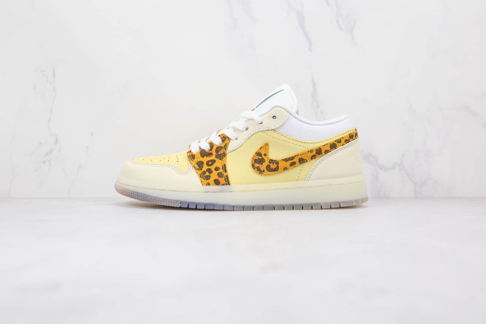 乔丹Air Jordan 1 Low SNKRS Day纯原版本低帮AJ1米黄色豹纹板鞋原楦头纸板打造 货号:DN6998-700