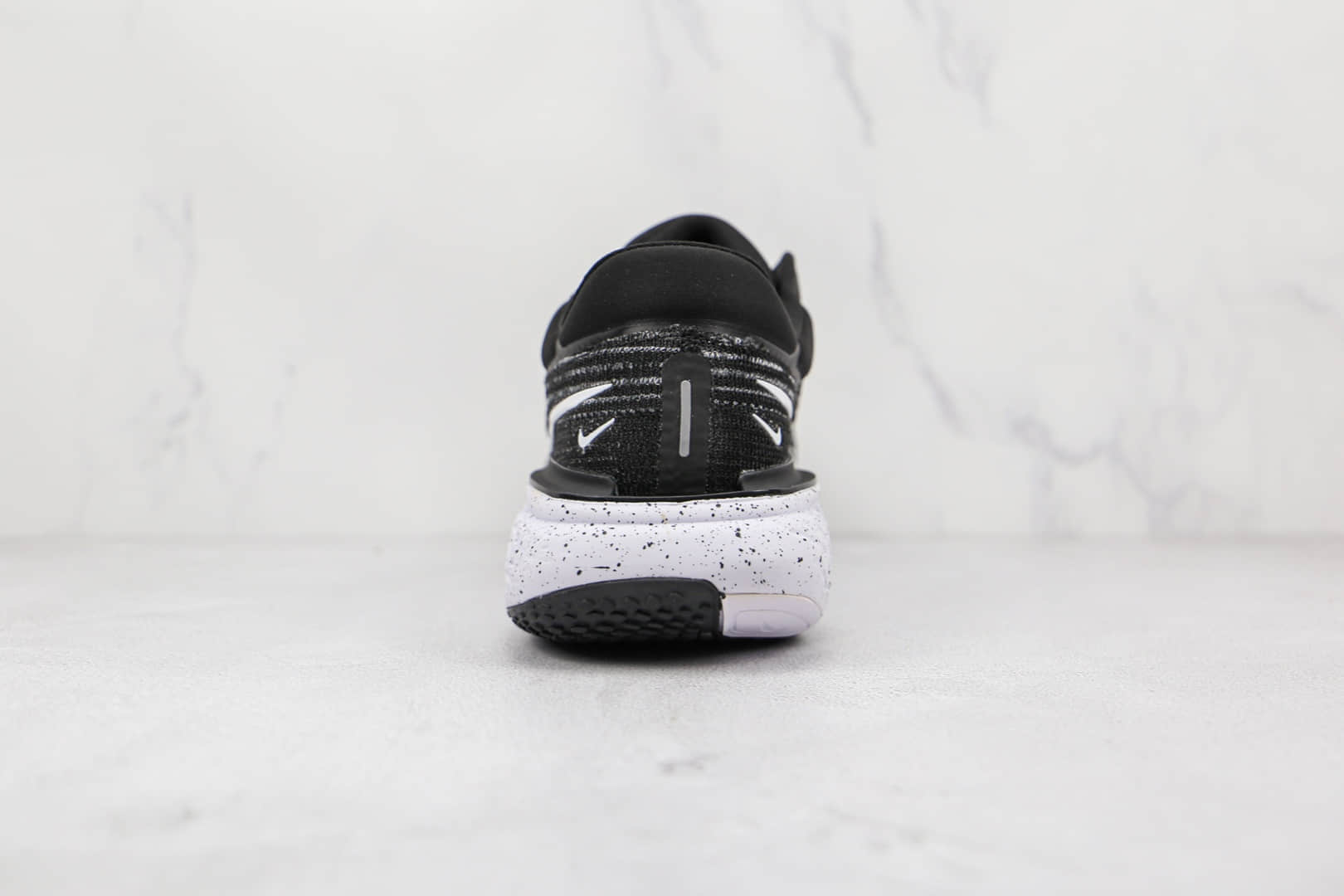 耐克Nike ZoomX Invincible Run FK纯原版本透气编织黑白色慢跑鞋原盒原标 货号:CT2229-103