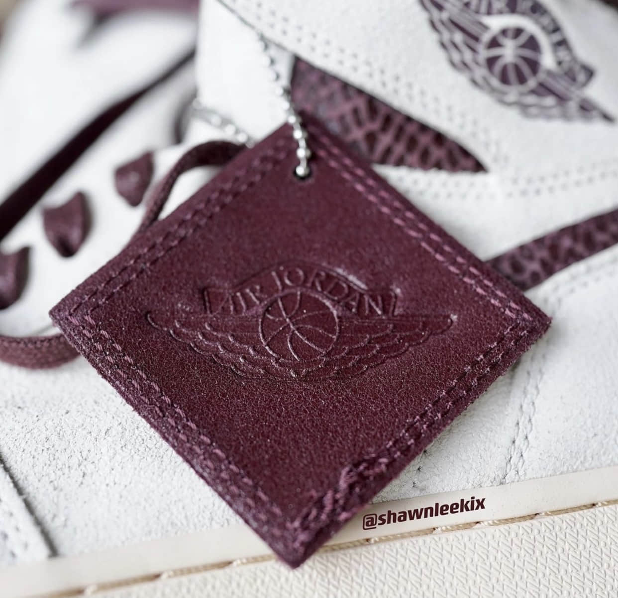 AMM x AJ1最新实物曝光!蛇纹细节+超高质感!