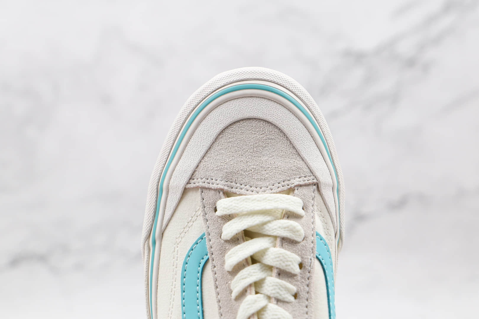 万斯Vans Style 36公司级版本半月包头低帮板鞋灰白蓝原厂DT钢印 货号:VNOS32J6JA