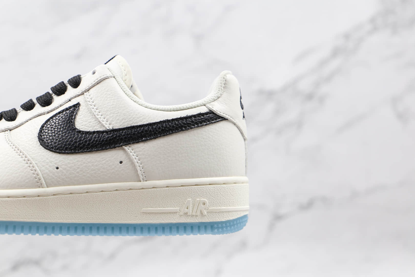耐克NiKe Air Force 1 Low纯原版本低帮空军一号黑白可可配色板鞋内置气垫 货号:CU6603-113