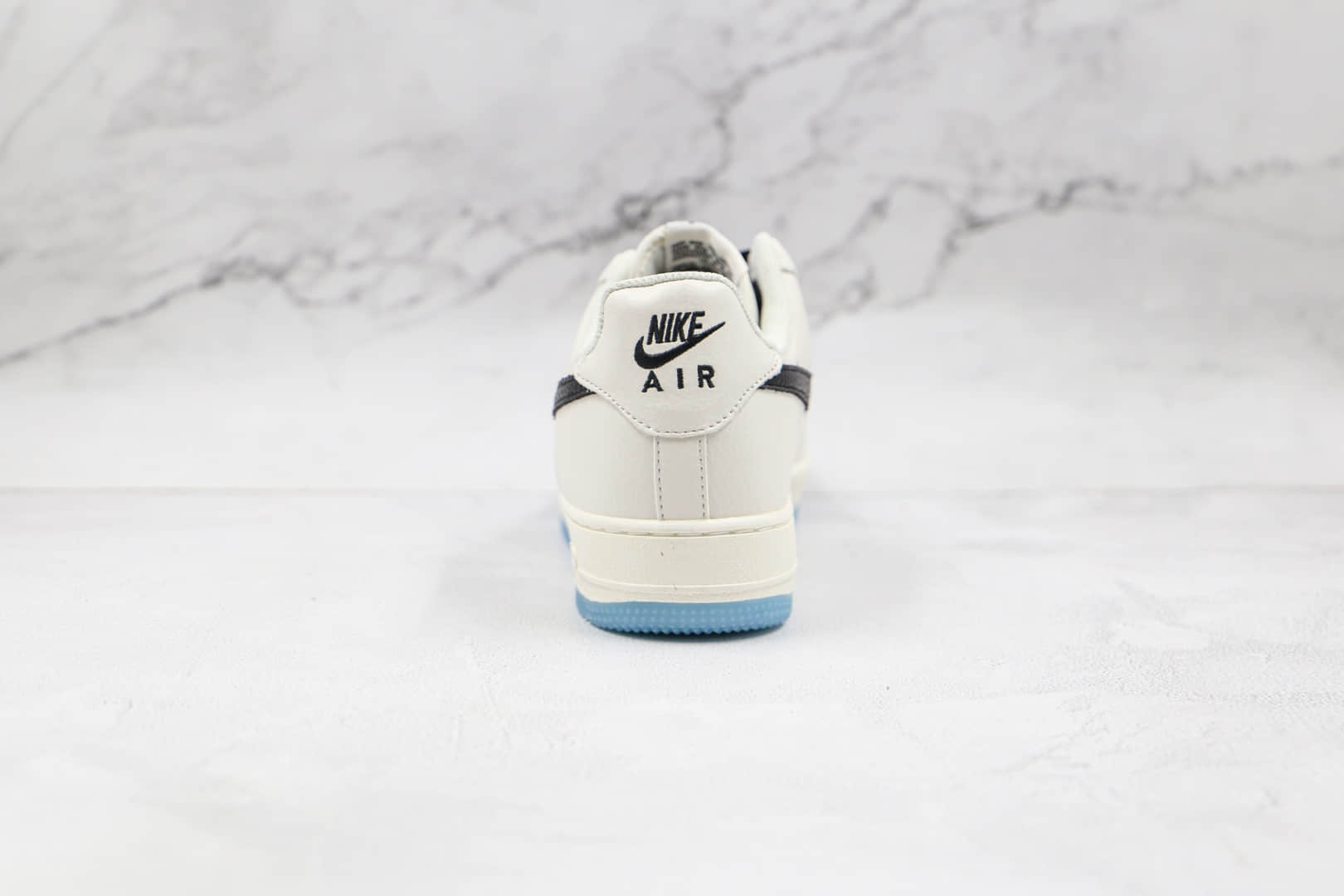 耐克NiKe Air Force 1 Low纯原版本低帮空军一号黑白可可配色板鞋内置气垫 货号:CU6603-113