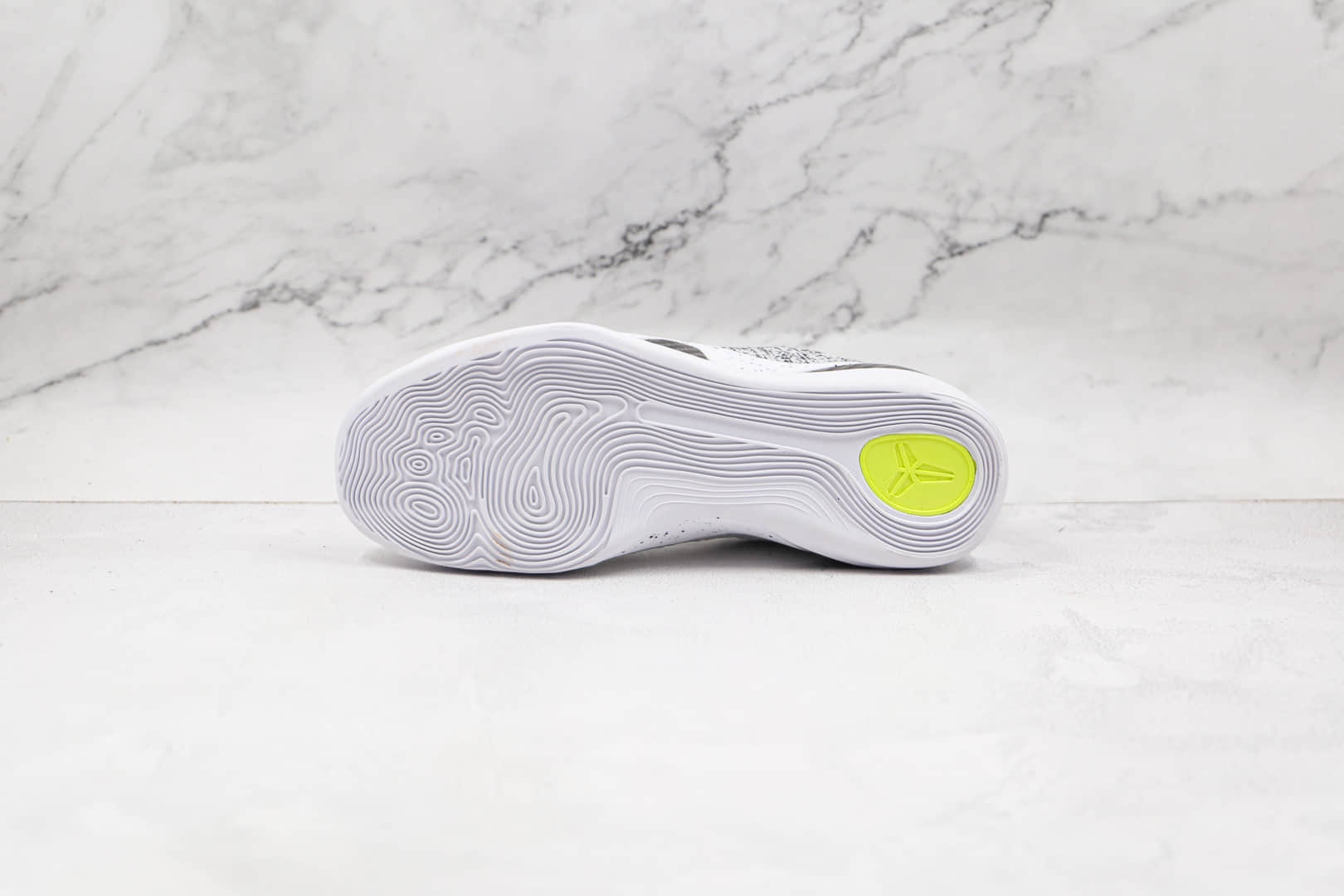 耐克Nike Zoom Kobe IX纯原版本科比9代贝多芬灰白色篮球鞋支持实战 货号:653456-101