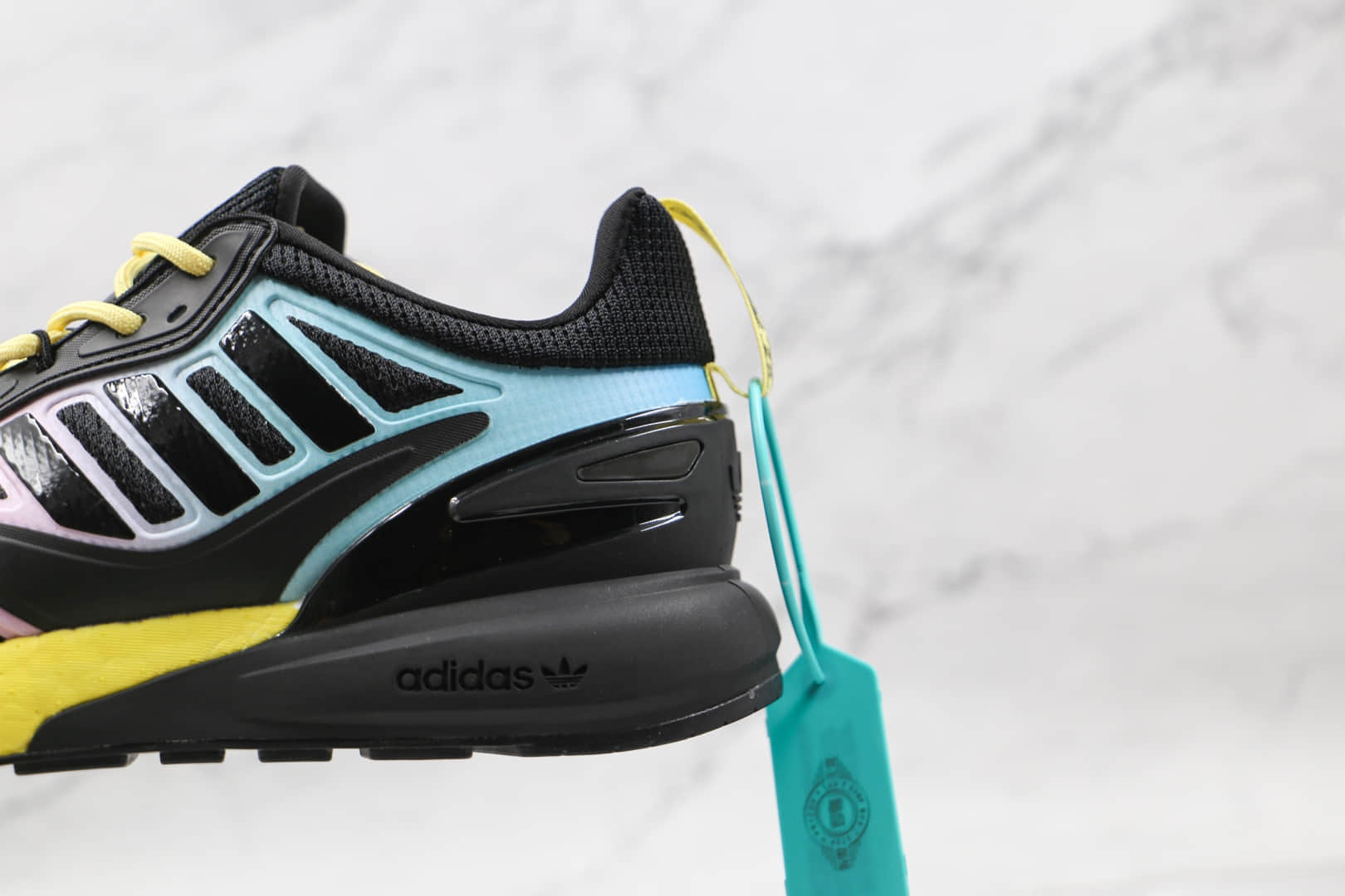 阿迪达斯Adidas Originals ZX 2K Boost 2.0纯原版本黑粉黄蓝色彩色渐变色爆米花跑鞋 货号:GY8283