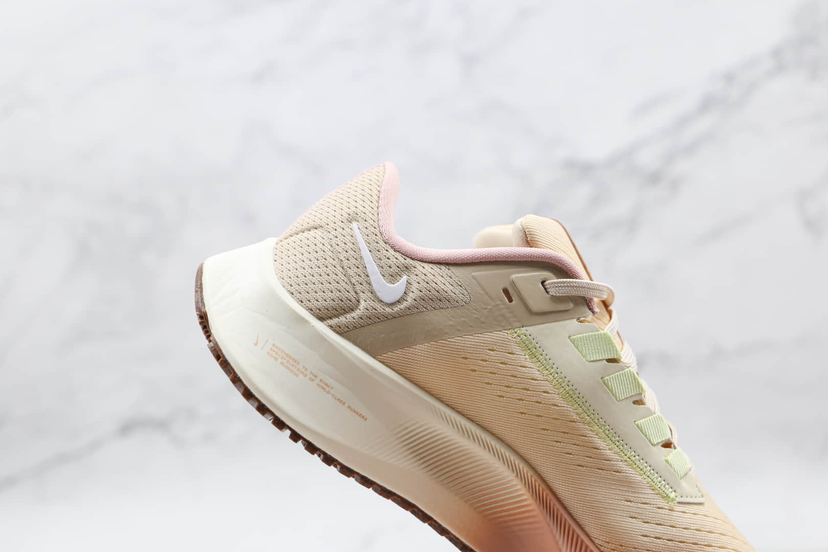 耐克Nike Air Zoom Pegasus 38纯原版本登月38代米灰色慢跑鞋原楦头纸板打造 货号:DM7195-211