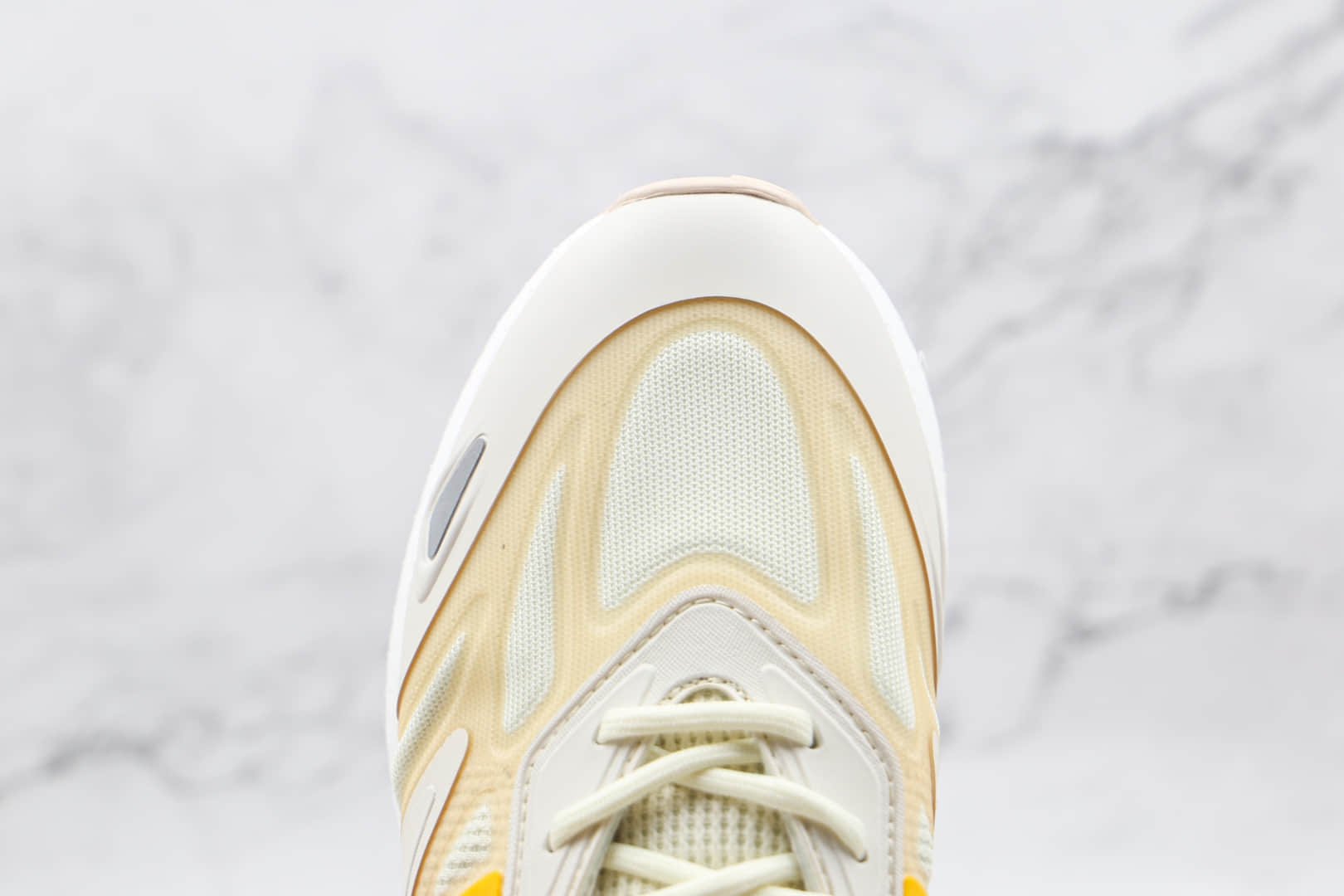 阿迪达斯Adidas Originals ZX 2K Boost 2.0纯原版本三叶草ZX 2K白黄卡其色爆米花跑鞋原盒原标 货号:GZ7823