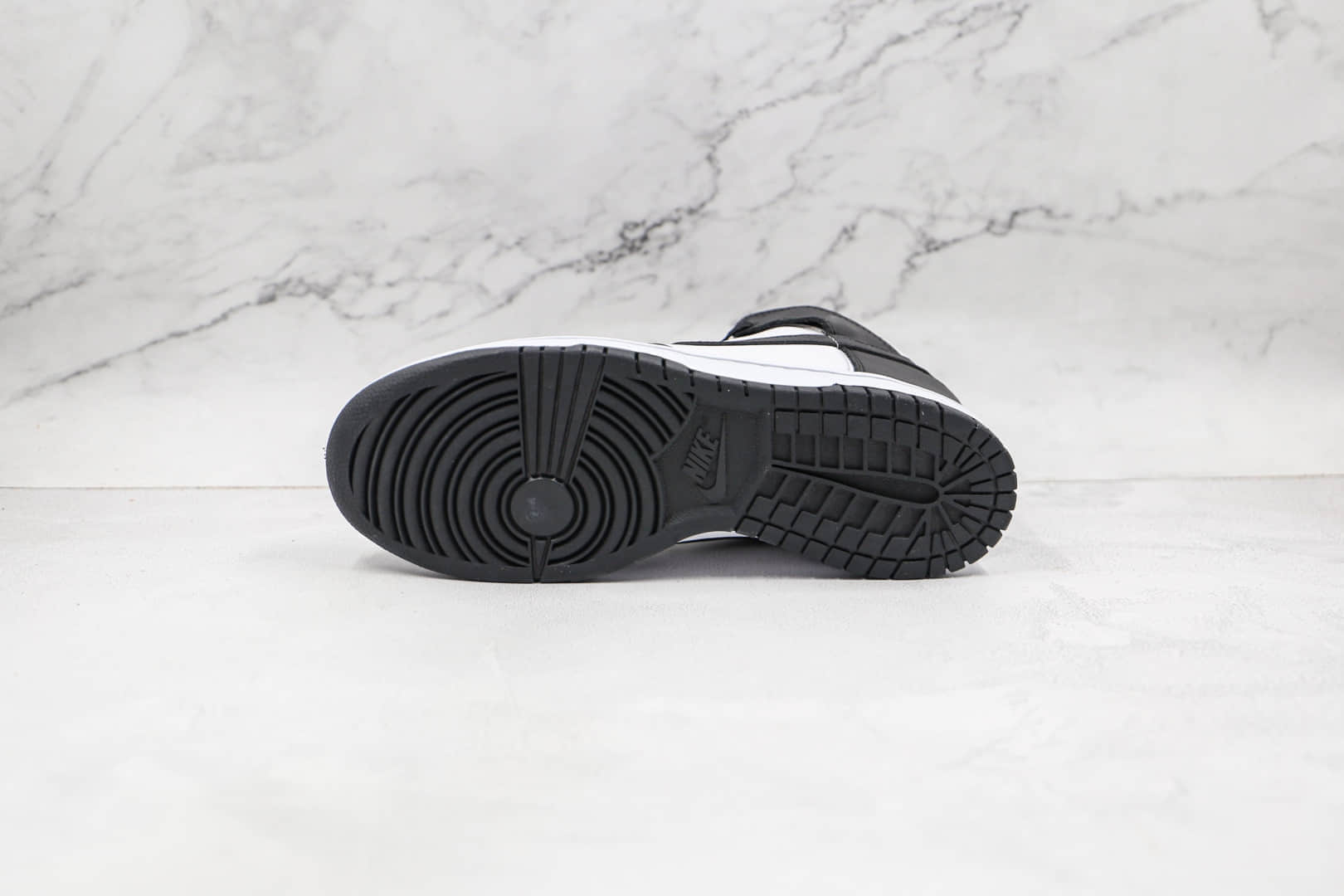 耐克Nike SB Dunk High纯原版本高帮SB DUNK黑白熊猫板鞋原档案数据开发 货号:DD1869-103