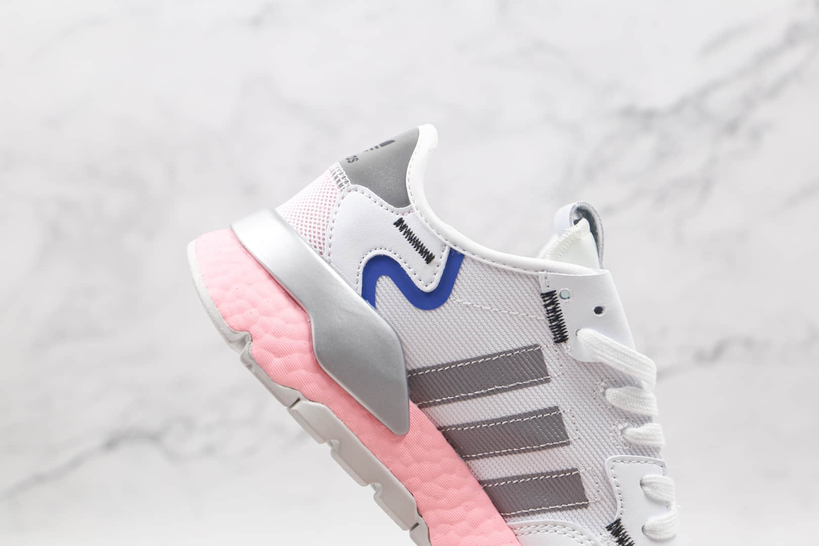 阿迪达斯Adidas Nite Jogger 2019 Boost纯原版本夜行者一代白灰蓝粉色爆米花跑鞋原楦头纸板打造 货号:FY5748