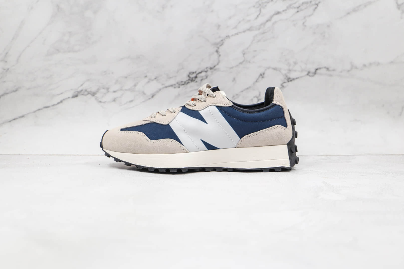 新百伦New Balance 327纯原版本蓝白色字母弹幕NB327复古慢跑鞋原楦头纸板打造 货号:WS327BA