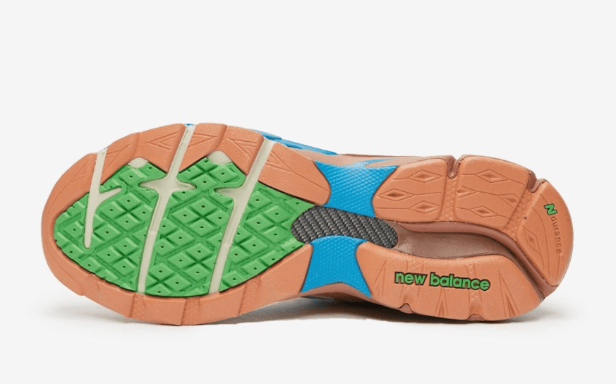 复古感拉满!全新Joe Freshgoods x New Balance 990V3明日发售!