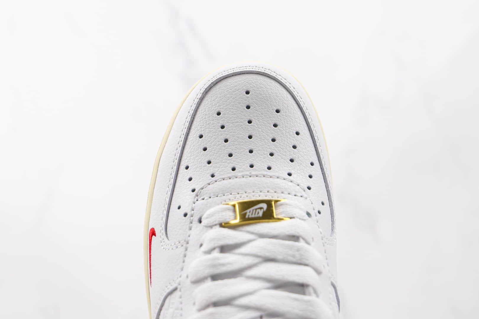 耐克Nike Air Force 1 Low x Kith联名款纯原版本低帮空军一号白红色板鞋内置气垫 货号:CZ7926-100