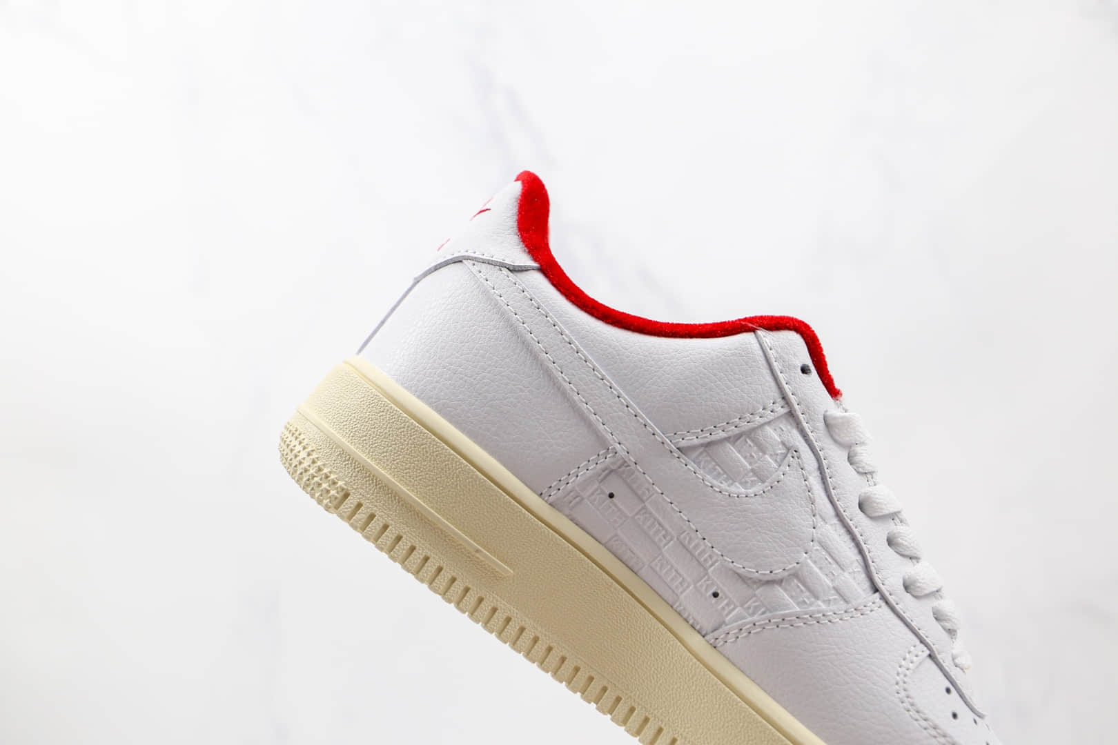 耐克Nike Air Force 1 Low x Kith联名款纯原版本低帮空军一号白红色板鞋内置气垫 货号:CZ7926-100