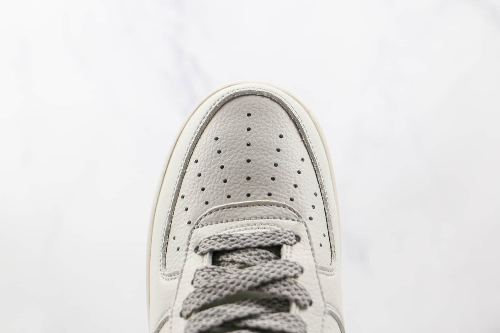 耐克KITH x Nike Air Force 1' 07纯原版本空军一号低帮AF1白灰色3M反光内置全掌气垫 货号:CH1808-006