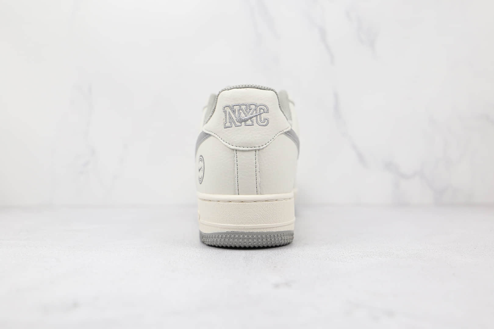 耐克KITH x Nike Air Force 1' 07纯原版本空军一号低帮AF1白灰色3M反光内置全掌气垫 货号:CH1808-006