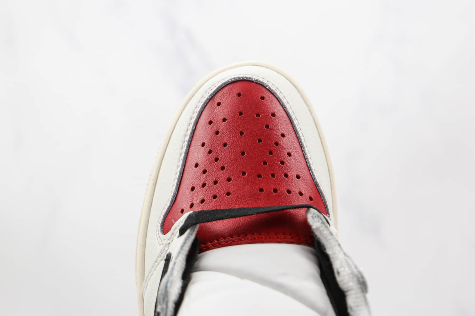 乔丹Fragment x Travis Scott x Air Jordan 1High OG SP公司级版本藤原浩闪电TS联名款高帮AJ1白红色倒勾原鞋原楦头纸板开发 货号:CQ4278-099