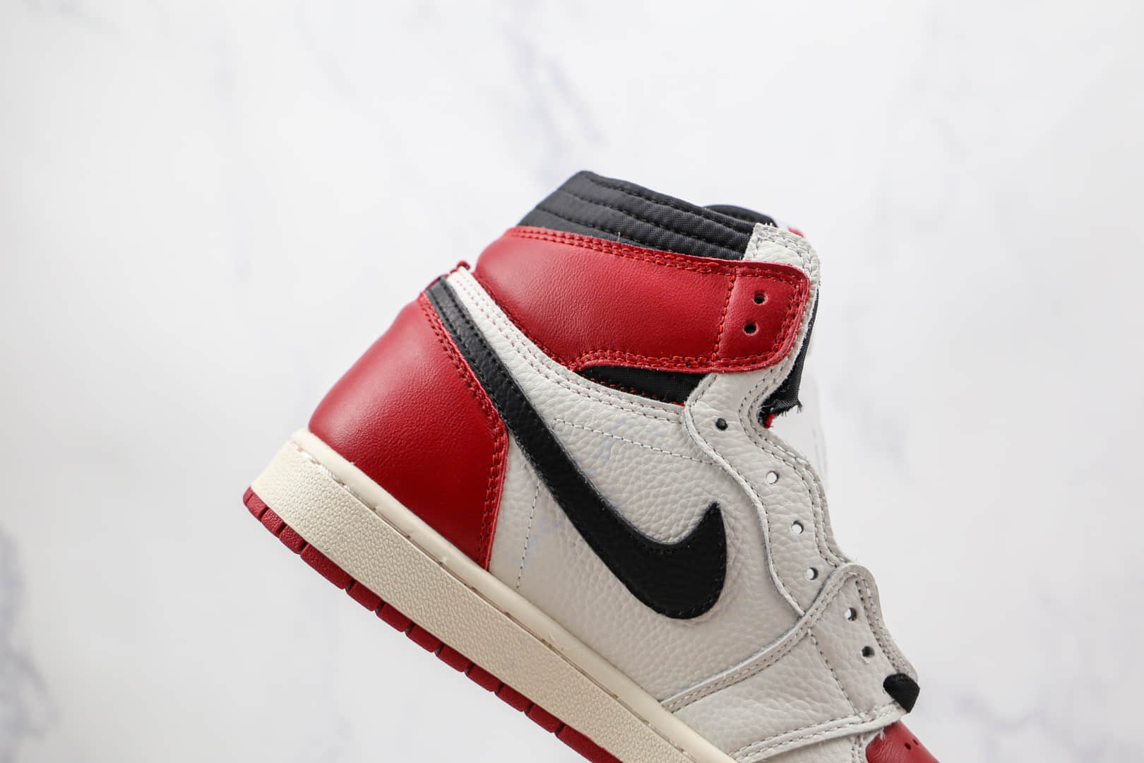 乔丹Fragment x Travis Scott x Air Jordan 1High OG SP公司级版本藤原浩闪电TS联名款高帮AJ1白红色倒勾原鞋原楦头纸板开发 货号:CQ4278-099