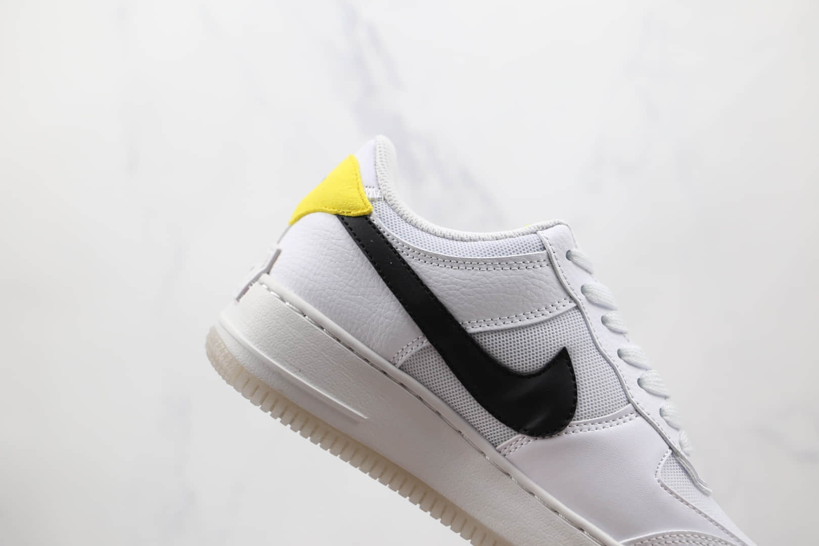 耐克Nike AIR FMRCE 1 SHADOW纯原版本低帮空军一号马卡龙双钩白黑黄色笑脸板鞋原盒原标 货号:DO5872-100
