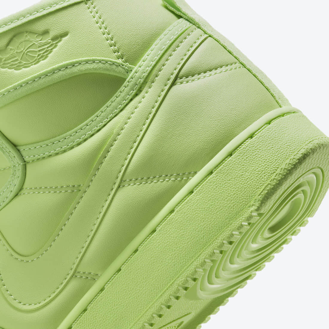 碧梨 x AJ联名月底登场!你选AJ1还是AJ15?