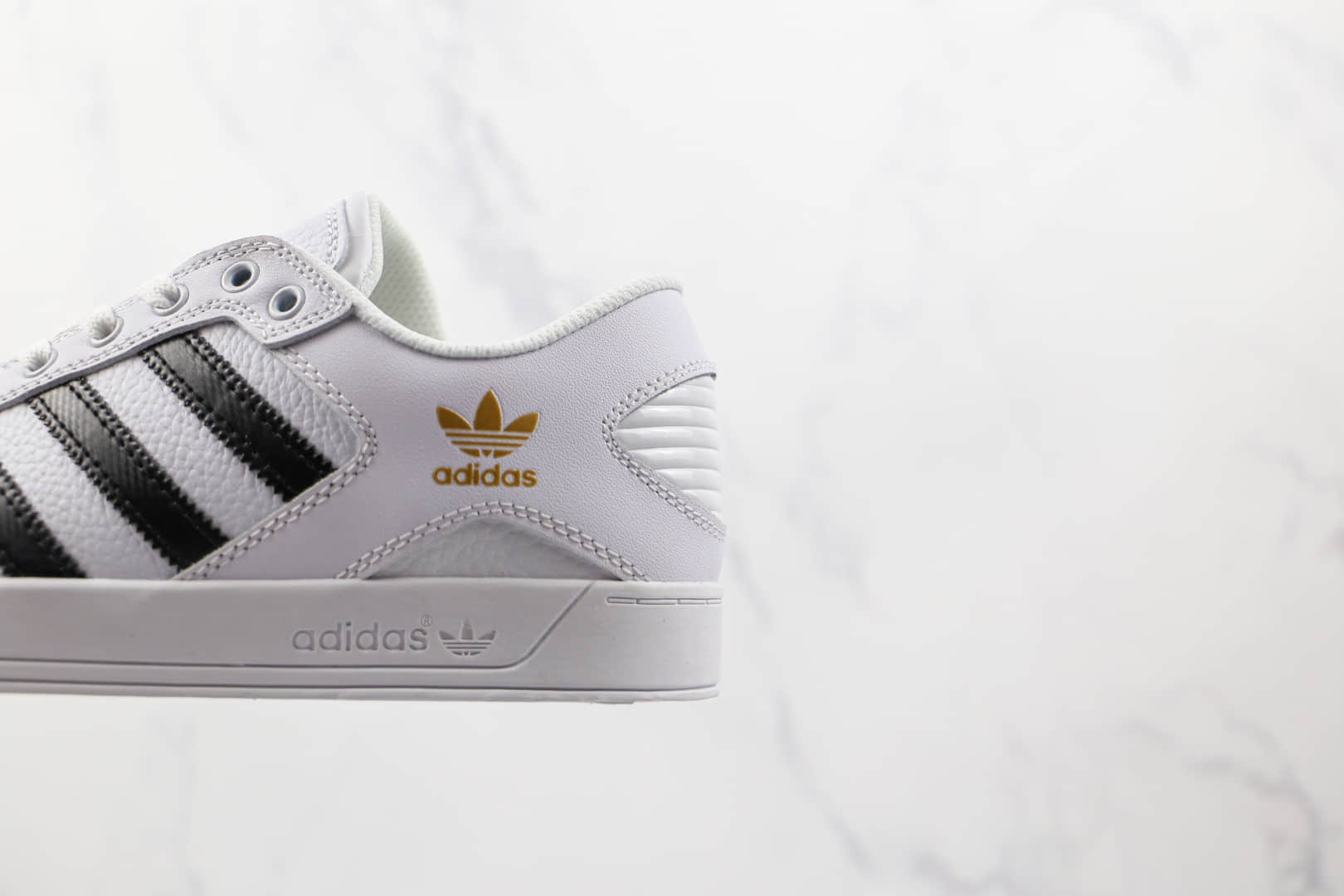 阿迪达斯Adidas Hardcourt Low公司级版本三叶草白黑色板鞋原楦头纸板打造 货号:FX0520