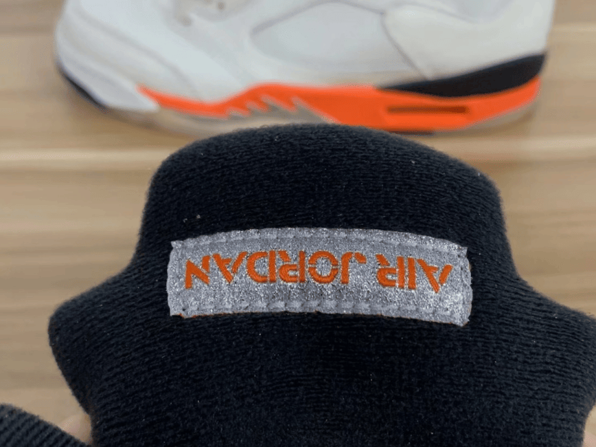 扣碎篮板AJ5释出最新实物!发售跳票!10月2日登场! 货号:DC1060-100