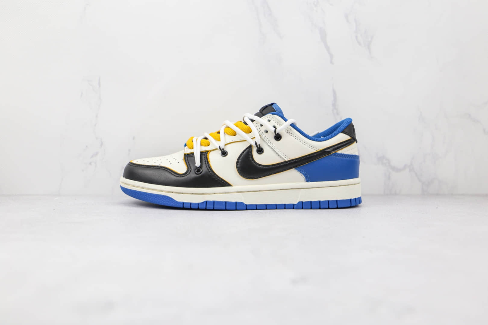 耐克Nike SB Dunk Low纯原版本低帮SB DUNK客制联名款白黑蓝色板鞋原鞋开模一比一打造 货号:DD1391-001