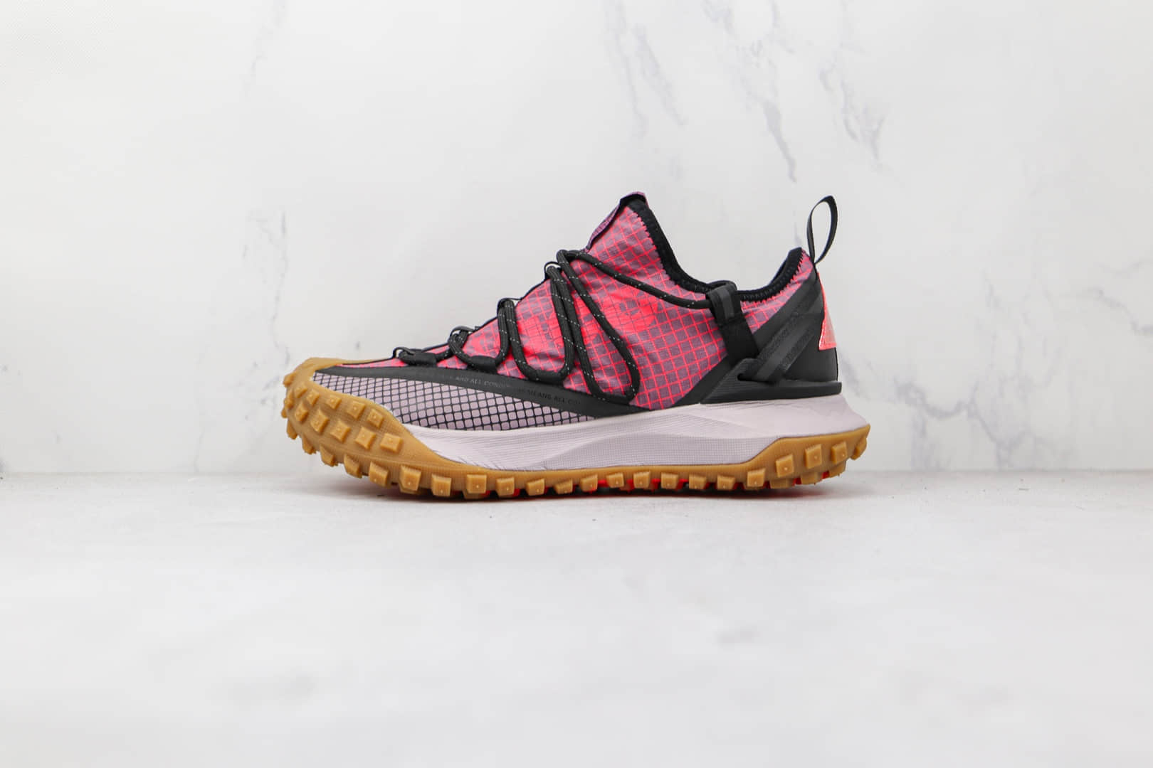 耐克Nike ACG Mountain Fly Low Fossil Stone纯原版本黑粉色网状ACG登山鞋原档案数据开发 货号：DC9045-500