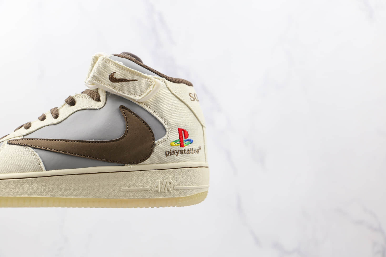 耐克Nike Air Force 1 x Travis Scott x Playstation三方联名款纯原版本中帮空军一号米褐色倒勾板鞋原楦头纸板打造 货号:BQ5828-202