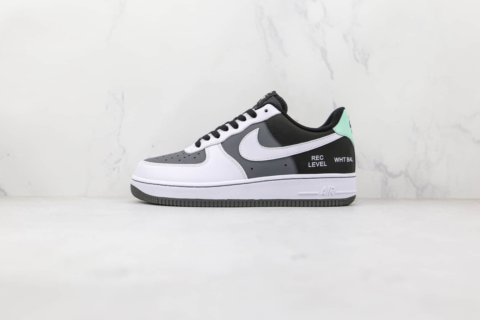耐克Nike Air Force 1 Low Camcorder纯原版本低帮空军一号摄像机白灰黑色印字板鞋原盒原标 货号:DG5060-755