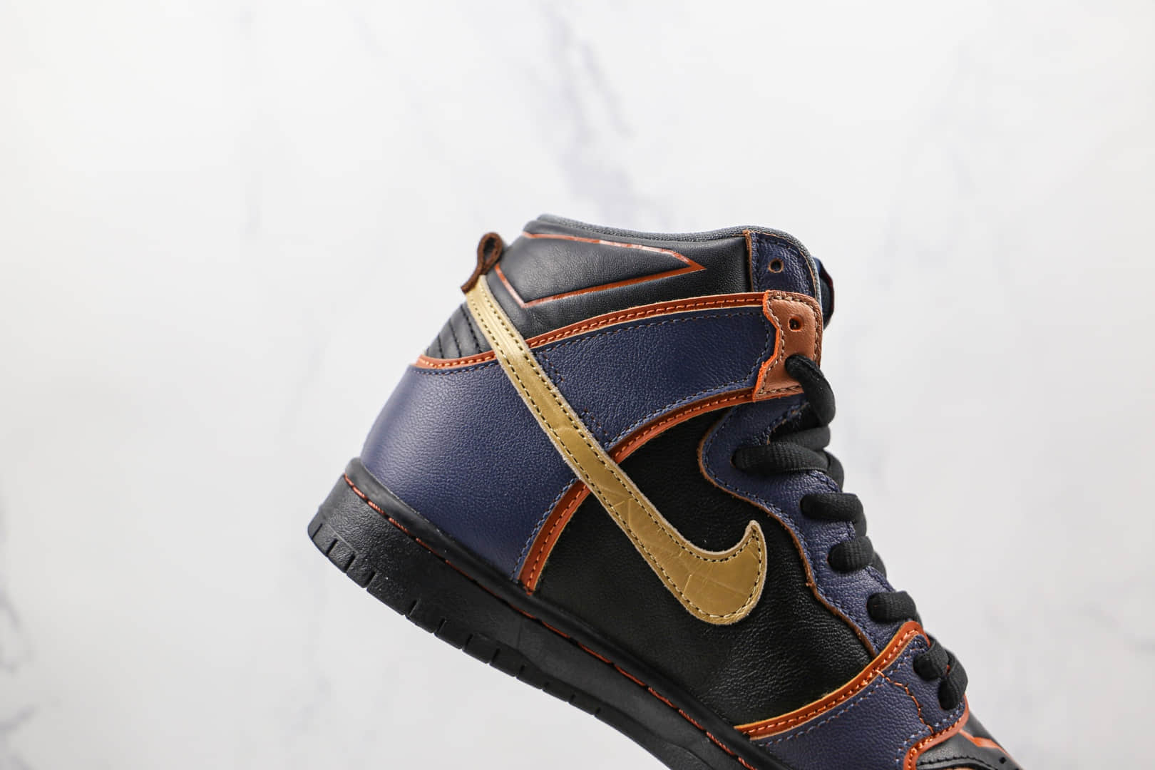 耐克Nike SB Dunk High Pro纯原版本高帮SB DUNK高达联名款黑蓝色换钩板鞋原楦头纸板打造 货号:DH7717-400