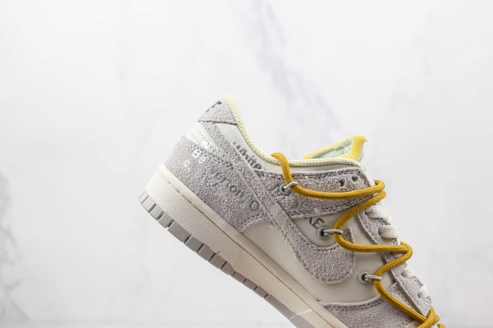 耐克Nike Dunk Low 50 x Off-White联名款纯原版本麂皮绒面灰白黄色板鞋原鞋开模一比一打造 货号:DJ0950-105