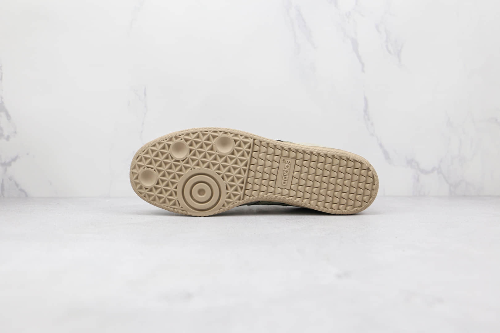 阿迪达斯Adidas Samba OG纯原版本桑巴灰色反毛皮板鞋原楦头纸板打造 货号:EE6664