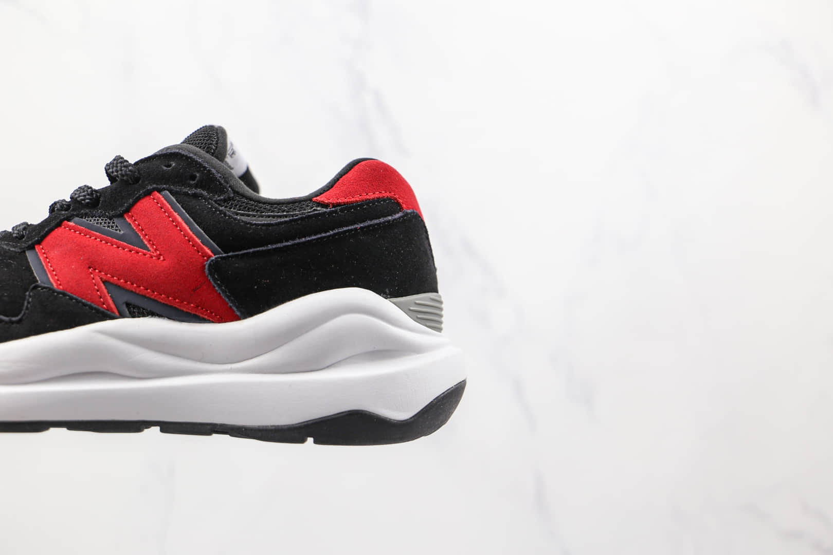 新百伦New Balance 5740纯原版本黑红色复古老爹鞋原档案数据开发原盒原标 货号:M5740MS1