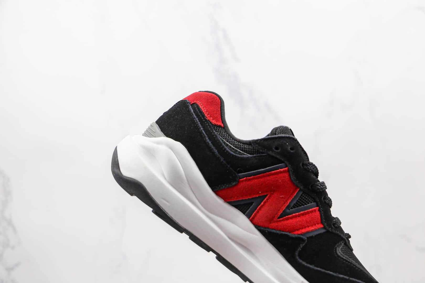 新百伦New Balance 5740纯原版本黑红色复古老爹鞋原档案数据开发原盒原标 货号:M5740MS1